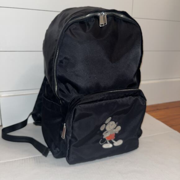Disney Backpack Mickey And Friends Genuine Mousewear- Disney World - Picture 3 of 12